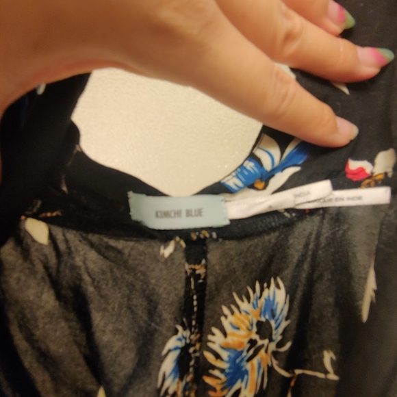 Kimchi Blue Floral Romper - Picture 5 of 5